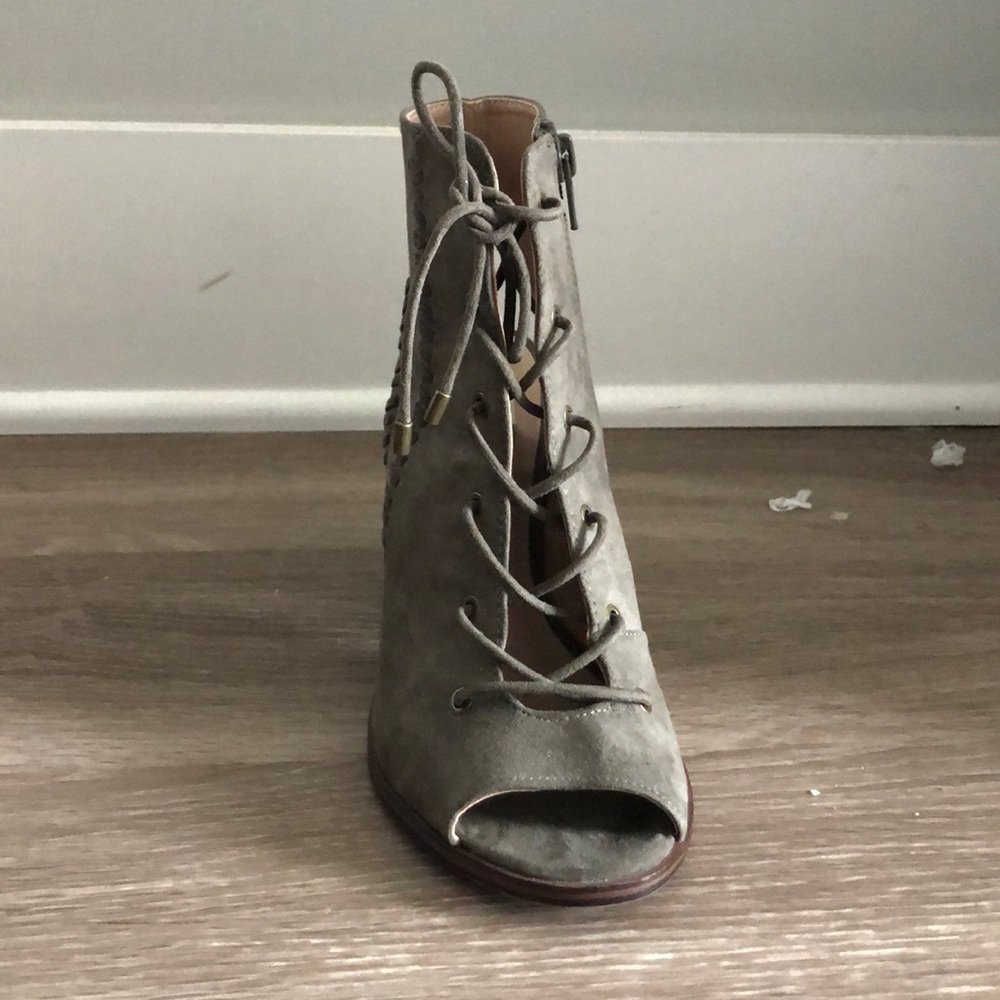 Booties - Picture 4 of 4